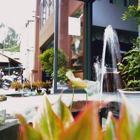 Daun Penh Palace Boutique Phnom Penh Exterior foto